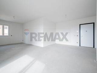 Quadrilocale in Vendita a Reggio Emilia, 355'000&euro;, 138 m²