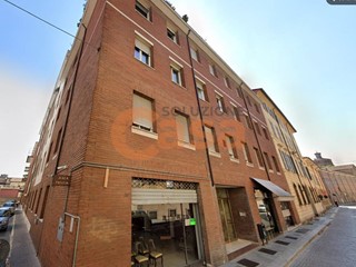 Quadrilocale in Vendita a Piacenza, 155'000&euro;, 132 m²