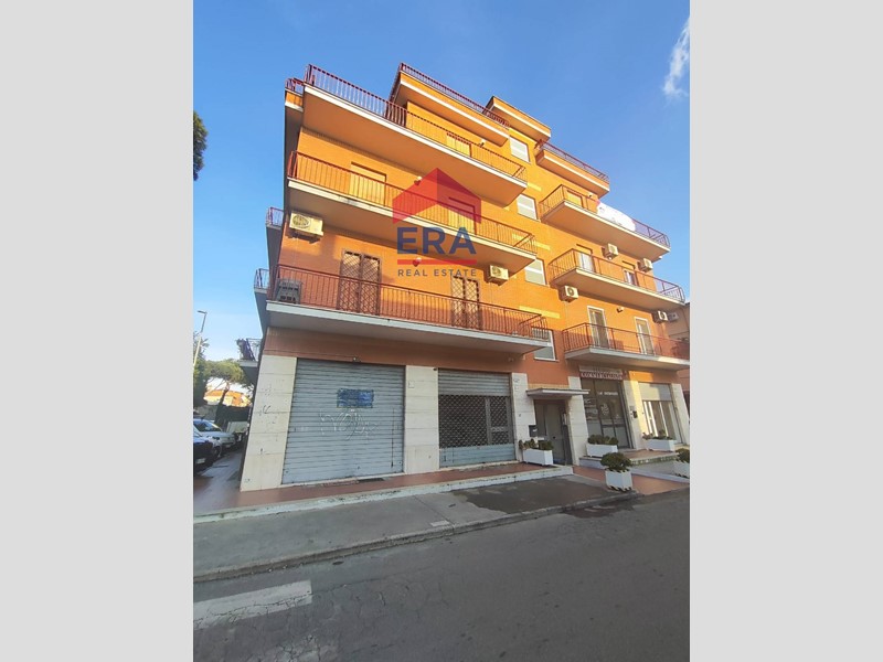 Trilocale in Vendita a Roma, 379'000&euro;, 130 m²
