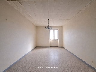 Attico in Vendita a Oriolo Romano, 43'000&euro;, 120 m²