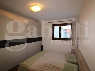 Bilocale in Affitto a Milano, 1'200&euro;, 70 m², arredato, con Box