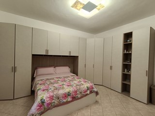 Trilocale in Vendita a Messina, 75'000&euro;, 77 m²