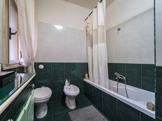 Appartamento in Vendita a Messina, 135'000&euro;, 135 m², arredato