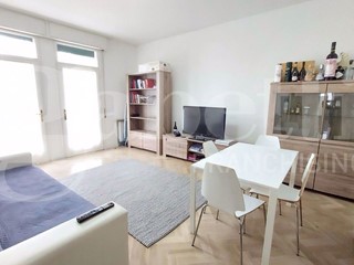 Appartamento in Affitto a Treviso, 1'200&euro;, 140 m², con Box