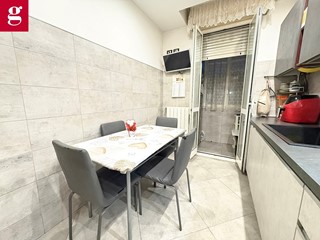 Trilocale in Vendita a Milano, 248'000&euro;, 86 m²