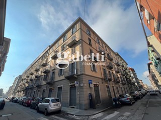 Trilocale in Vendita a Torino, 195'000&euro;, 80 m²