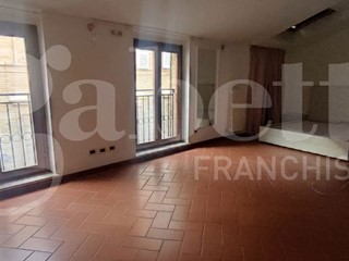 Attico in Affitto a Macerata, 450&euro;, 35 m², arredato