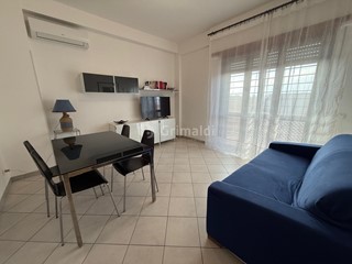 Trilocale in Affitto a Anzio, zona Sacro Cuore, 2'700&euro;, 85 m², arredato