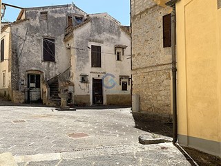 Bilocale in Vendita a Catanzaro, zona Centro storico, 45'000&euro;, 30 m², arredato