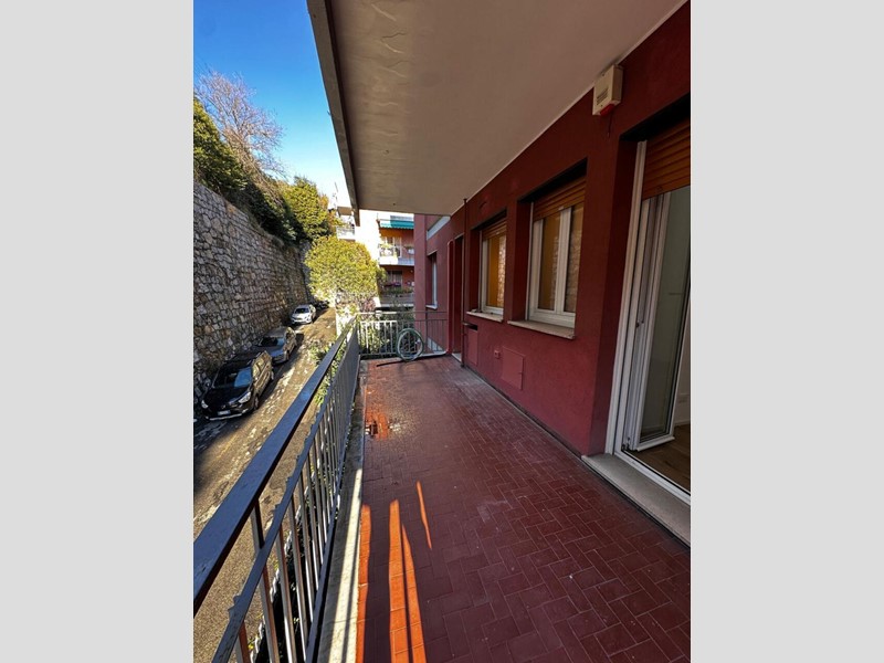 Appartamento in Vendita a Genova, zona Quarto, 248'000&euro;, 64 m²