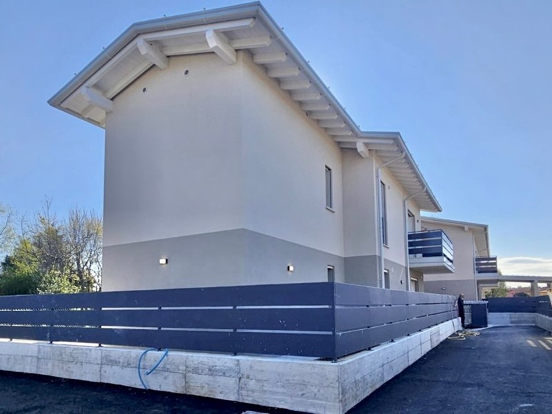 Quadrilocale in Vendita a Nuvolera, 290'000&euro;, 129 m², con Box