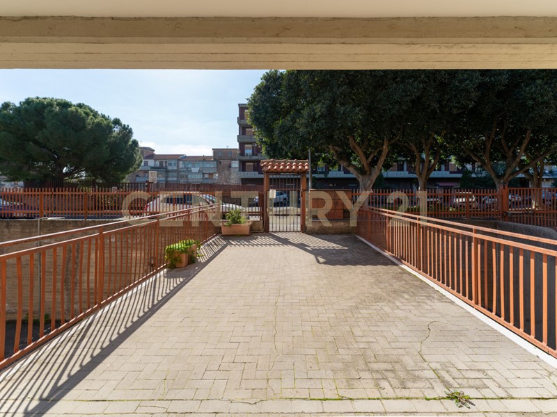 Trilocale in Vendita a Catania, 119'000&euro;, 130 m²