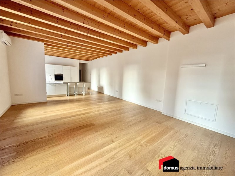 Appartamento in Vendita a Thiene, 370'000&euro;, 170 m²