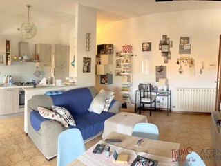 Appartamento in Vendita a Viareggio, 185'000&euro;, 70 m²