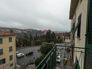 Quadrilocale in Vendita a Pomarance, zona Larderello, 45'000&euro;, 117 m², con Box