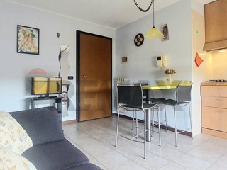 Bilocale in Vendita a Mariano Comense, 89'000&euro;, 43 m²