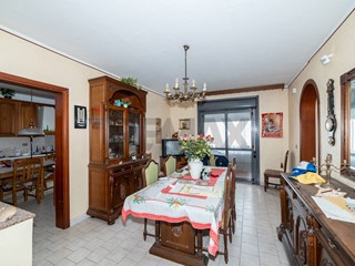 Quadrilocale in Vendita a Catania, 55'000&euro;, 112 m²