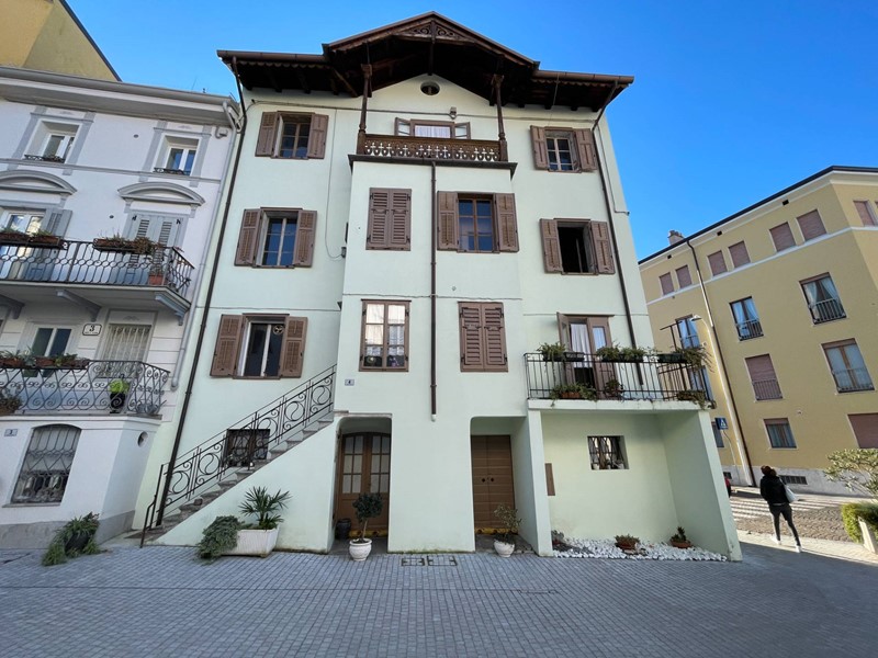 Appartamento in Vendita a Gorizia, 190 m²