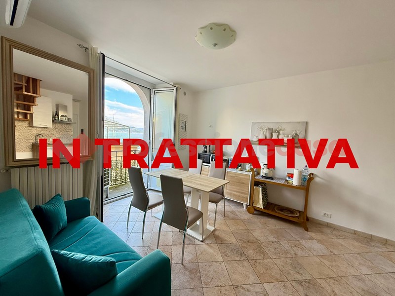 Trilocale in Vendita a Gaeta, 265'000&euro;, 75 m², arredato