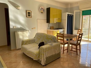 Trilocale in Vendita a Brindisi, 72'000&euro;, 55 m², arredato