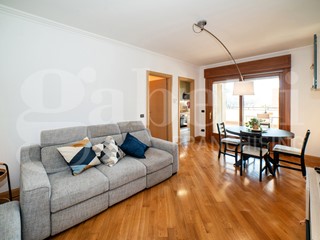 Trilocale in Vendita a Roma, 450'000&euro;, 85 m²