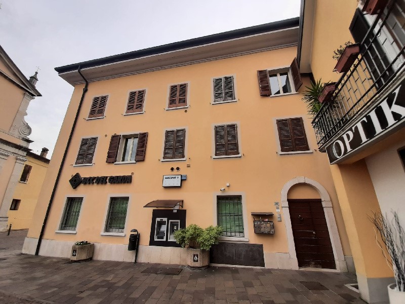 Trilocale in Vendita a Padenghe sul Garda, 285'000&euro;, 90 m²