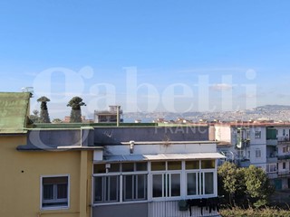 Quadrilocale in Vendita a Portici, 259'000&euro;, 90 m²