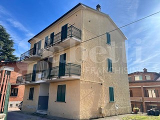 Trilocale in Vendita a Gubbio, 65'000&euro;, 40 m²