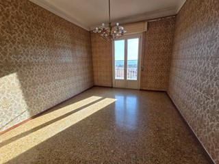 Bilocale in Vendita a Sanremo, 159'000&euro;, 62 m²