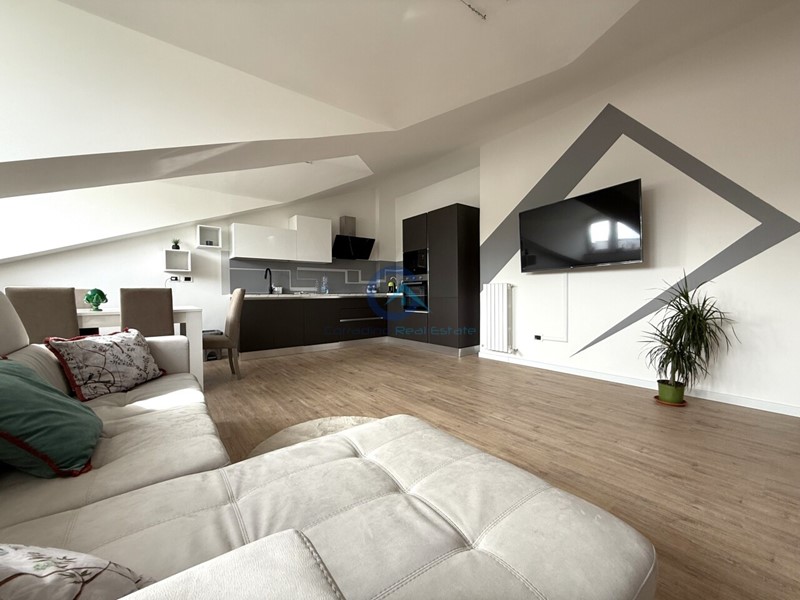 Quadrilocale in Vendita a Catanzaro, zona CZ Lido Giovino, 245'000&euro;, 100 m², arredato