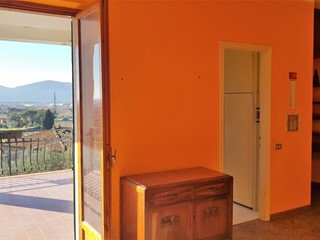Quadrilocale in Vendita a Castelnuovo Magra, 110'000&euro;, 80 m²