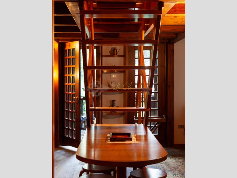 Trilocale in Affitto a Courmayeur, zona Centrale, 90 m², arredato, con Box