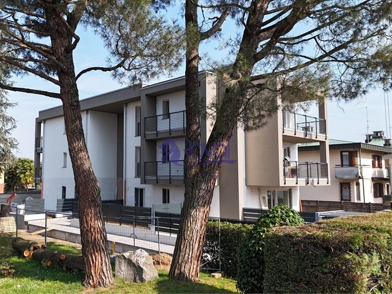 Trilocale in Vendita a Busto Garolfo, 284'000&euro;, 88 m²