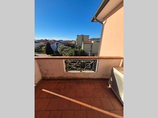 Quadrilocale in Vendita a Campiglia Marittima, zona Venturina, 155'000&euro;, 80 m², con Box