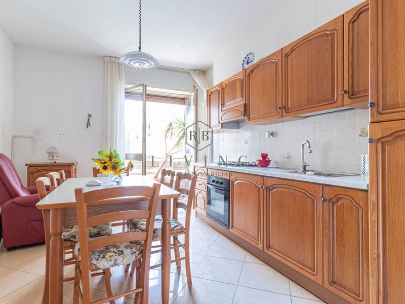Quadrilocale in Vendita a San Benedetto del Tronto, 240'000&euro;, 100 m²
