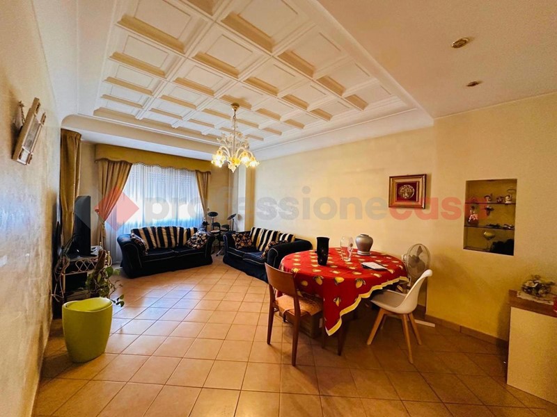Appartamento in Vendita a Avezzano, 160'000&euro;, 130 m², arredato