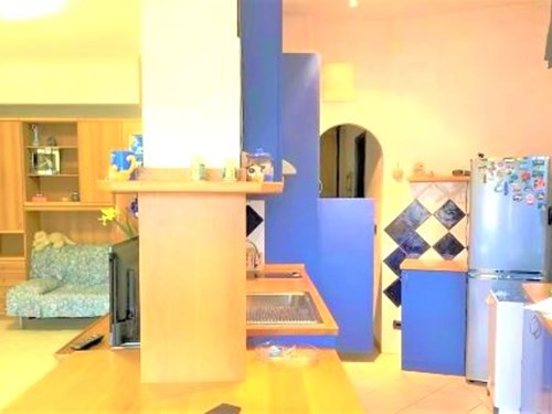 Appartamento in Vendita a Rapallo, zona GOLF, 120'000&euro;, 55 m², arredato