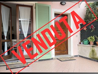 Quadrilocale in Vendita a Massa, zona Marina di Massa, 115'000&euro;, 65 m², arredato