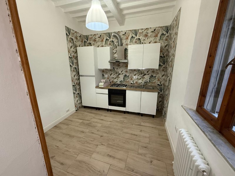 Appartamento in Affitto a Pisa, 1'400&euro;, 110 m², arredato