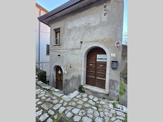 Bilocale in Vendita a Montemarano, 32'000&euro;, 50 m²