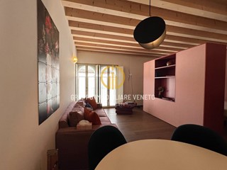 Trilocale in Affitto a Treviso, 1'300&euro;, 65 m²