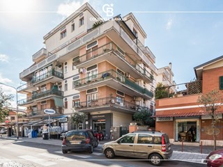 Bilocale in Affitto a Ciampino, 700&euro;, 80 m²