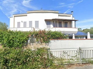 Appartamento in Vendita a Livorno, 258'750&euro;, 111 m², con Box