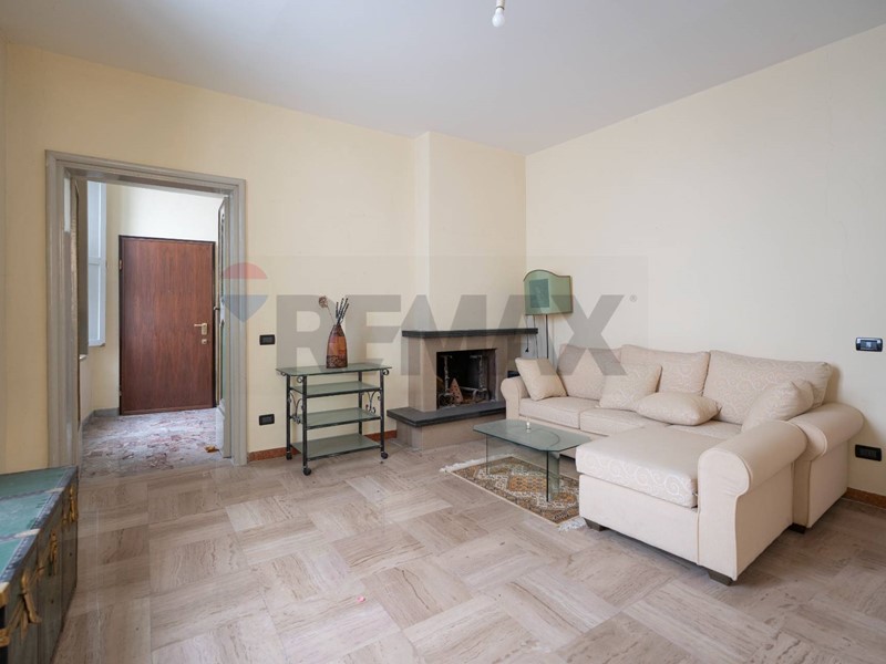 Appartamento in Vendita a Fabriano, 118'000&euro;, 150 m²