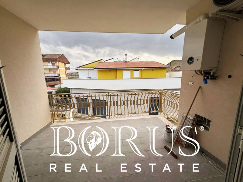 Quadrilocale in Vendita a Frignano, 170'000&euro;, 100 m²