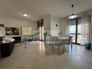 Trilocale in Affitto a Chieti, 550&euro;, 75 m²