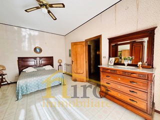 Attico in Vendita a Ortona, 295'000&euro;, 250 m²