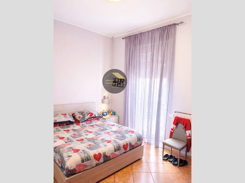 Trilocale in Vendita a Roma, 179'000&euro;, 70 m²