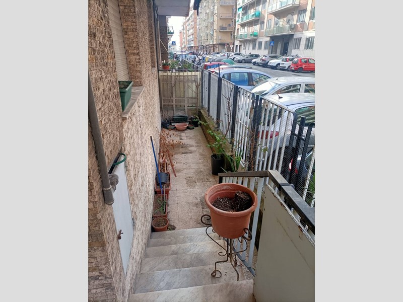 Bilocale in Vendita a Genova, 59'000&euro;, 50 m²