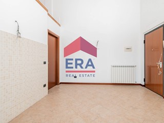 Bilocale in Vendita a Castellanza, 90'000&euro;, 47 m²